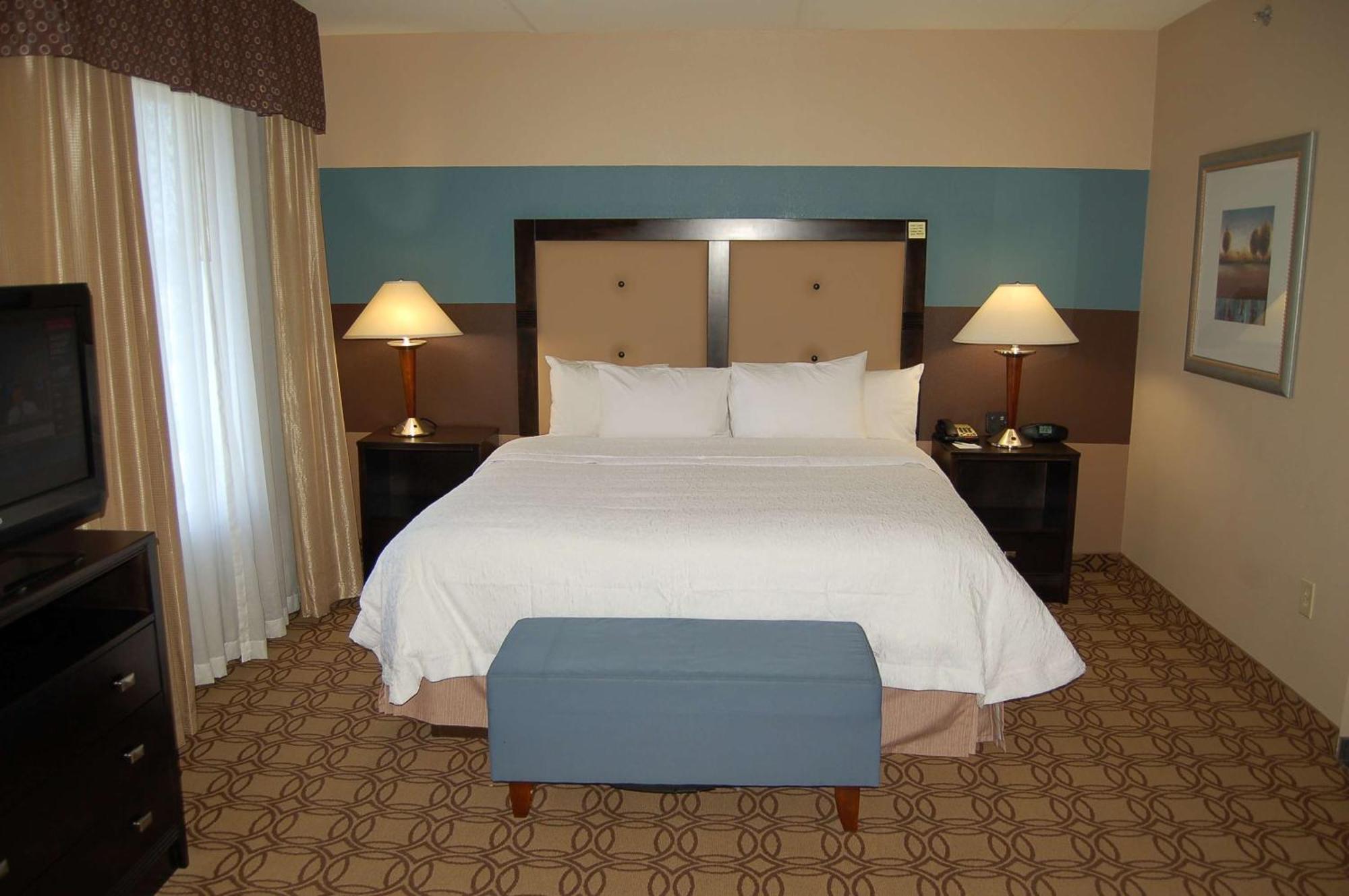 Hampton Inn & Suites Charlotte-Airport Εξωτερικό φωτογραφία