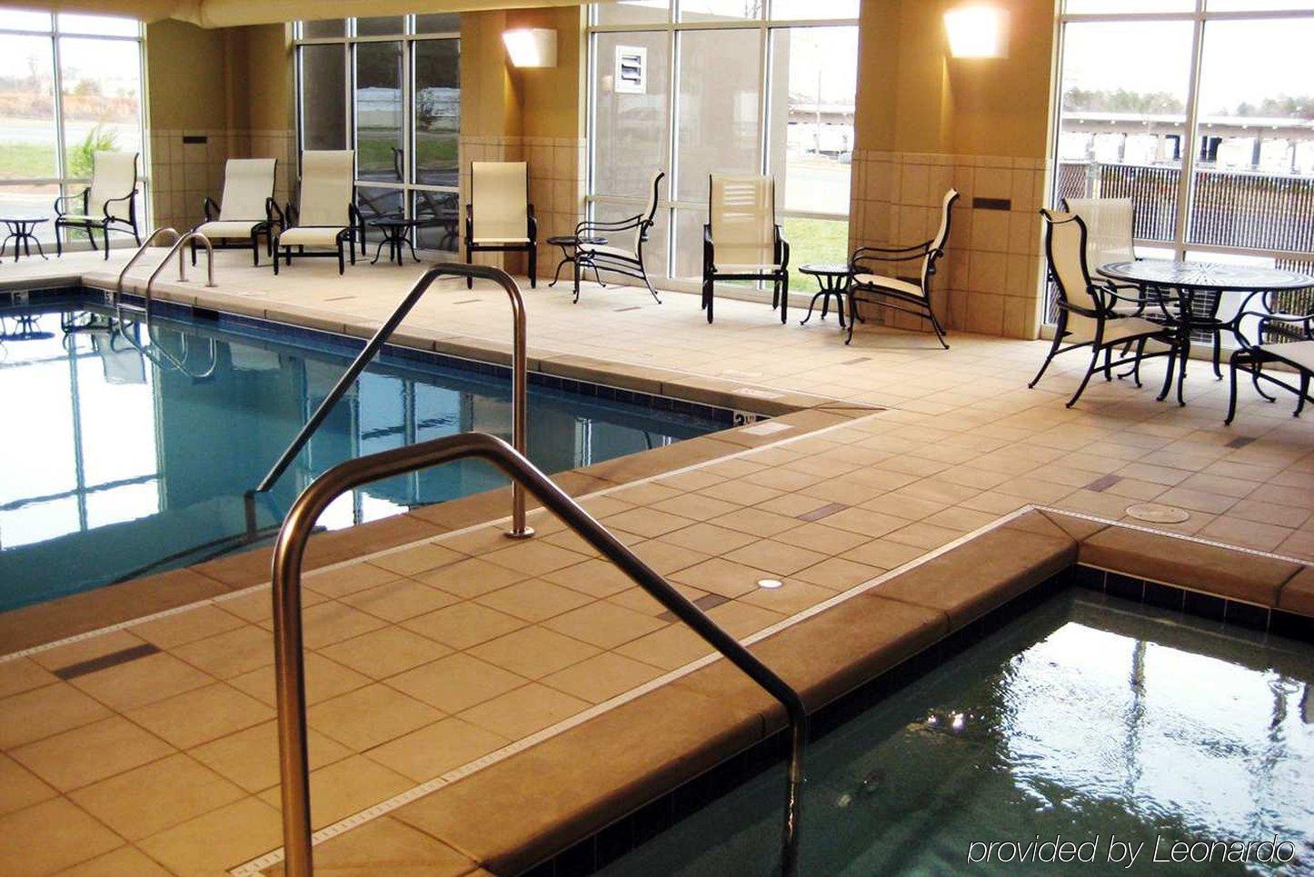 Hampton Inn & Suites Charlotte-Airport Ανέσεις φωτογραφία